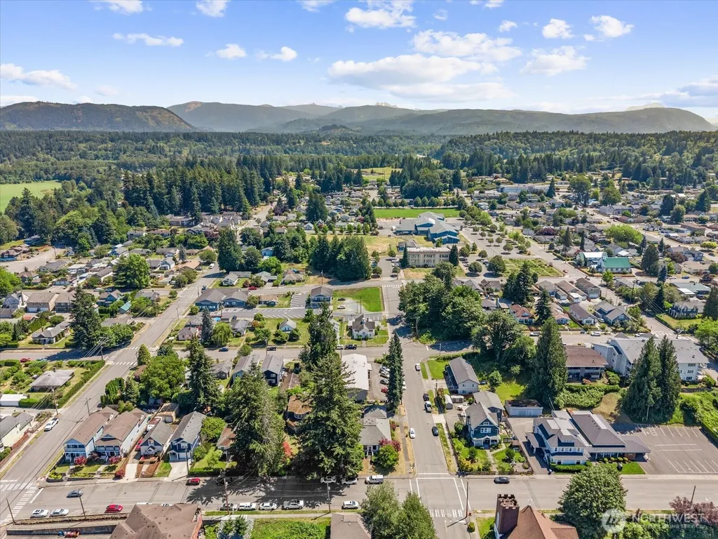 403 N Macleod Avenue Arlington WA 98223