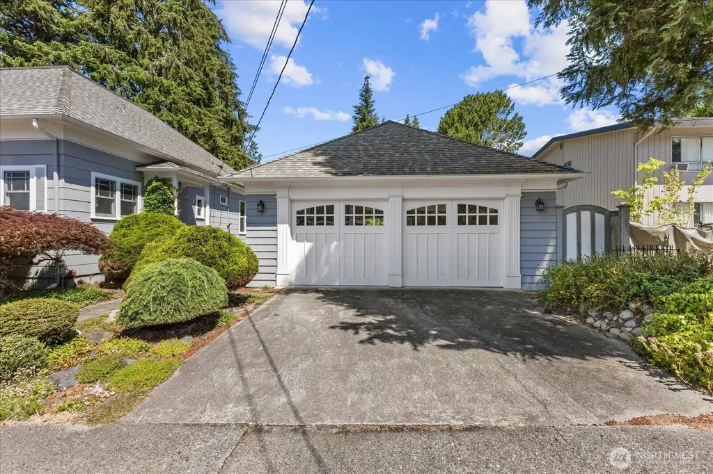 403 N Macleod Avenue Arlington WA 98223