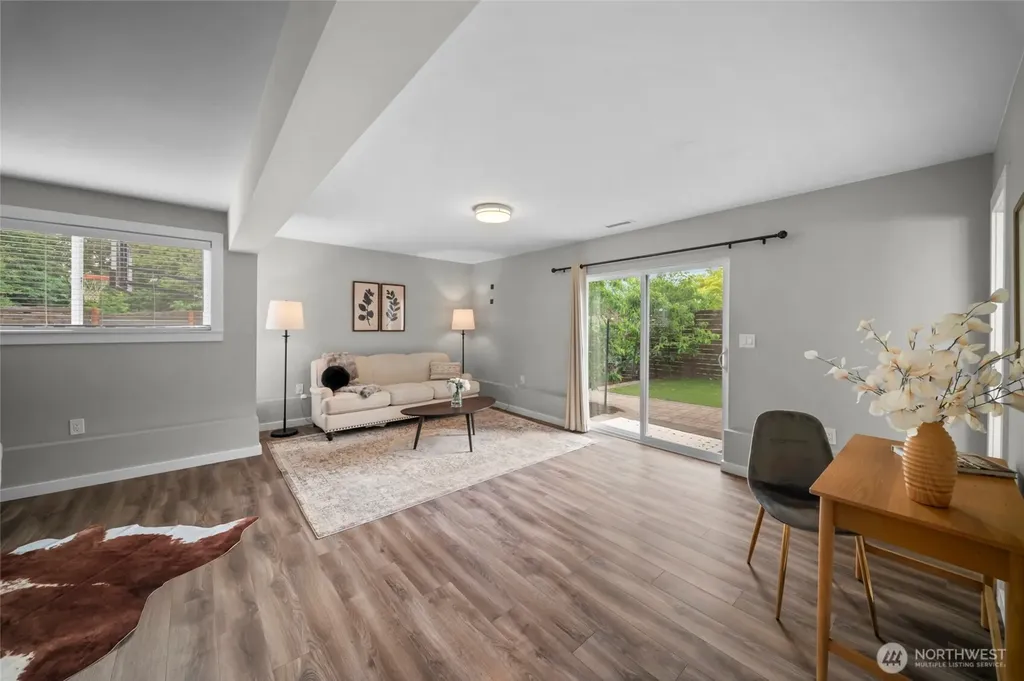 12302 SE 46th Court Bellevue WA 98006