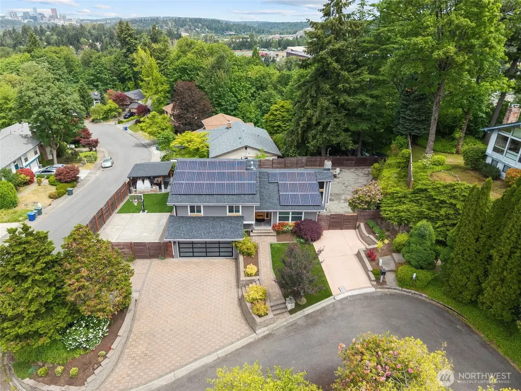 12302 SE 46th Court Bellevue WA 98006
