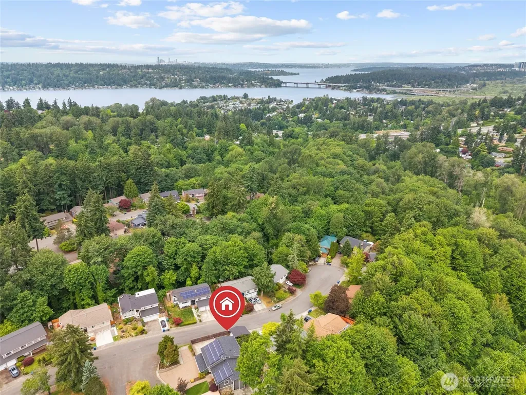 12302 SE 46th Court Bellevue WA 98006