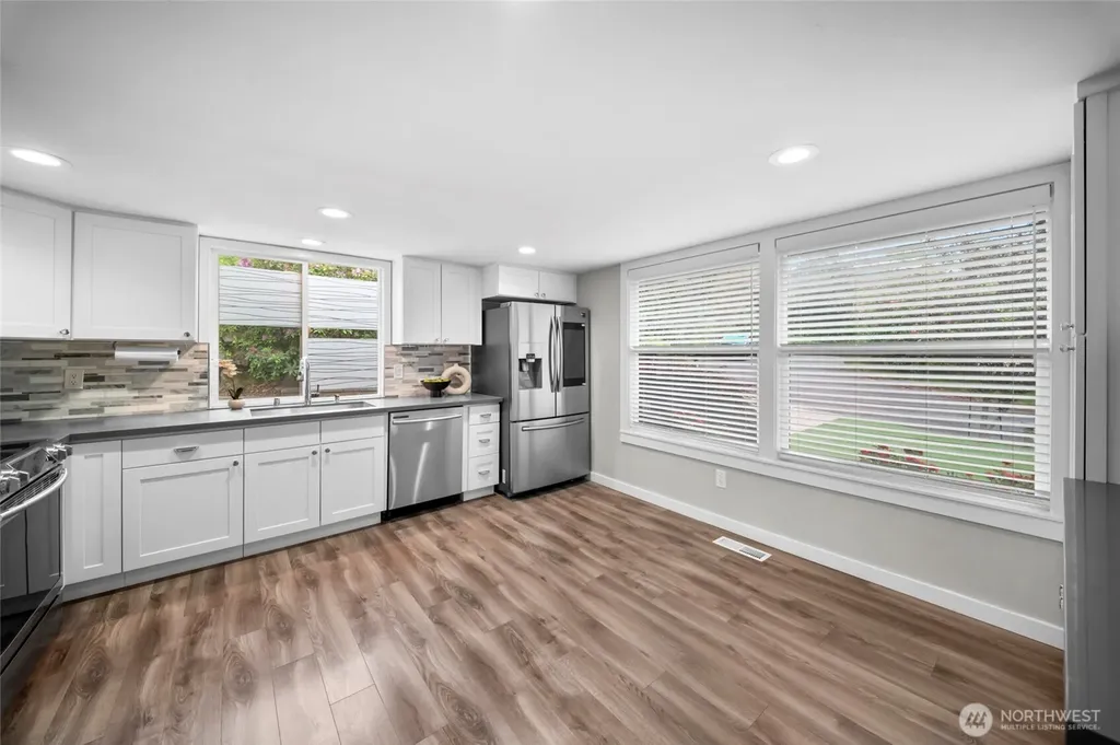 12302 SE 46th Court Bellevue WA 98006