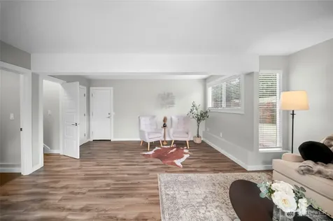 12302 SE 46th Court Bellevue WA 98006