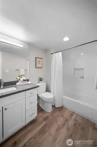 12302 SE 46th Court Bellevue WA 98006