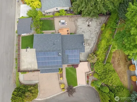 12302 SE 46th Court Bellevue WA 98006