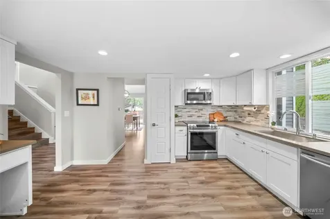 12302 SE 46th Court Bellevue WA 98006
