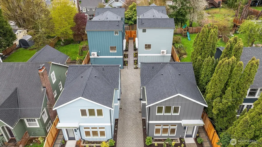 537 N 70th Street Seattle WA 98103