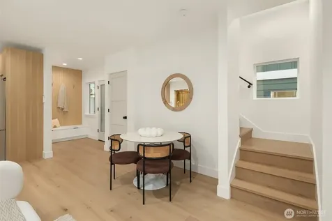 537 N 70th Street Seattle WA 98103