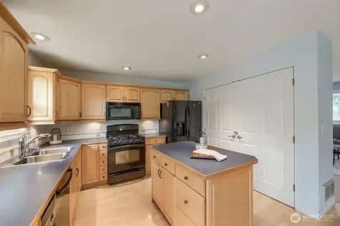 10332 27th Drive SE Everett WA 98208