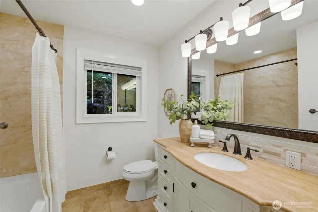 5417 99th Avenue NW Gig Harbor WA 98335