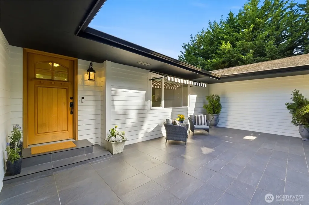 5417 99th Avenue NW Gig Harbor WA 98335