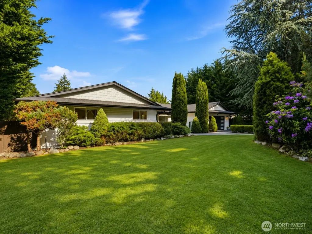 5417 99th Avenue NW Gig Harbor WA 98335