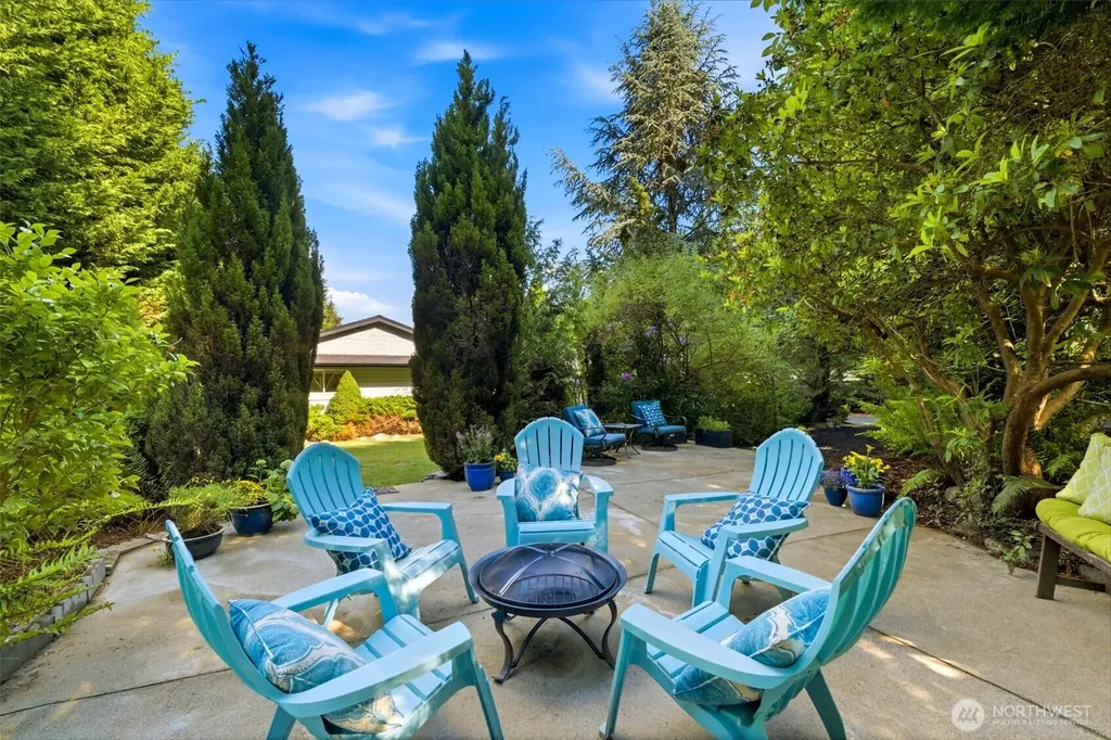 5417 99th Avenue NW Gig Harbor WA 98335