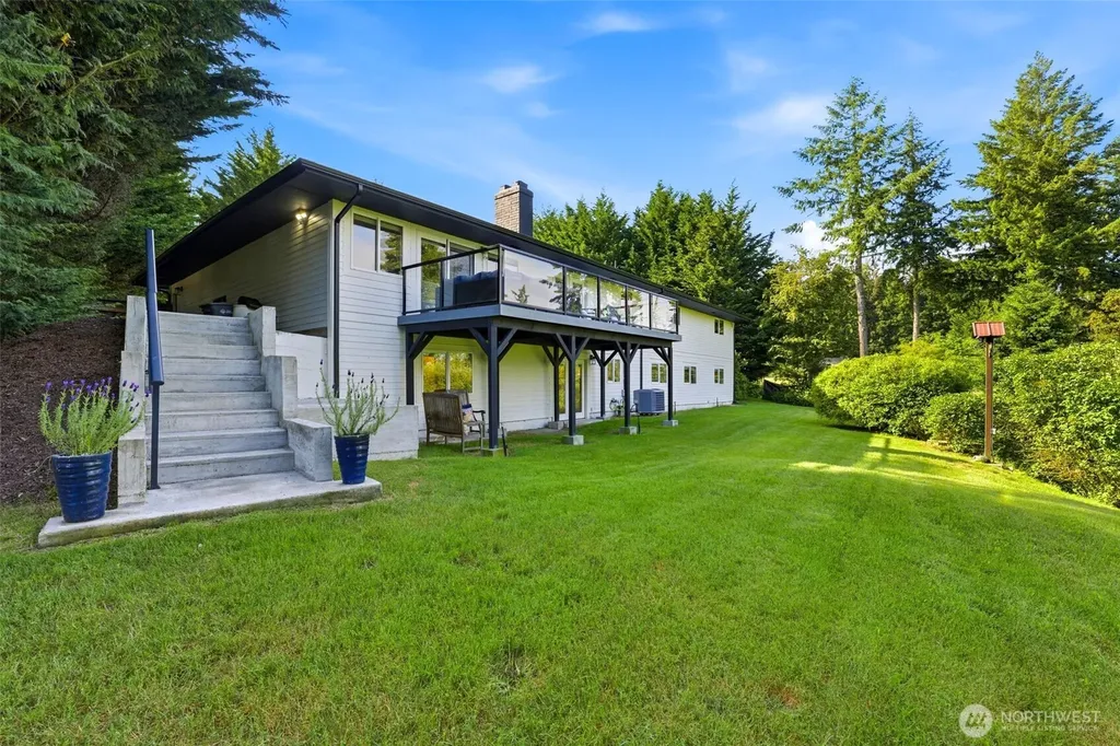 5417 99th Avenue NW Gig Harbor WA 98335