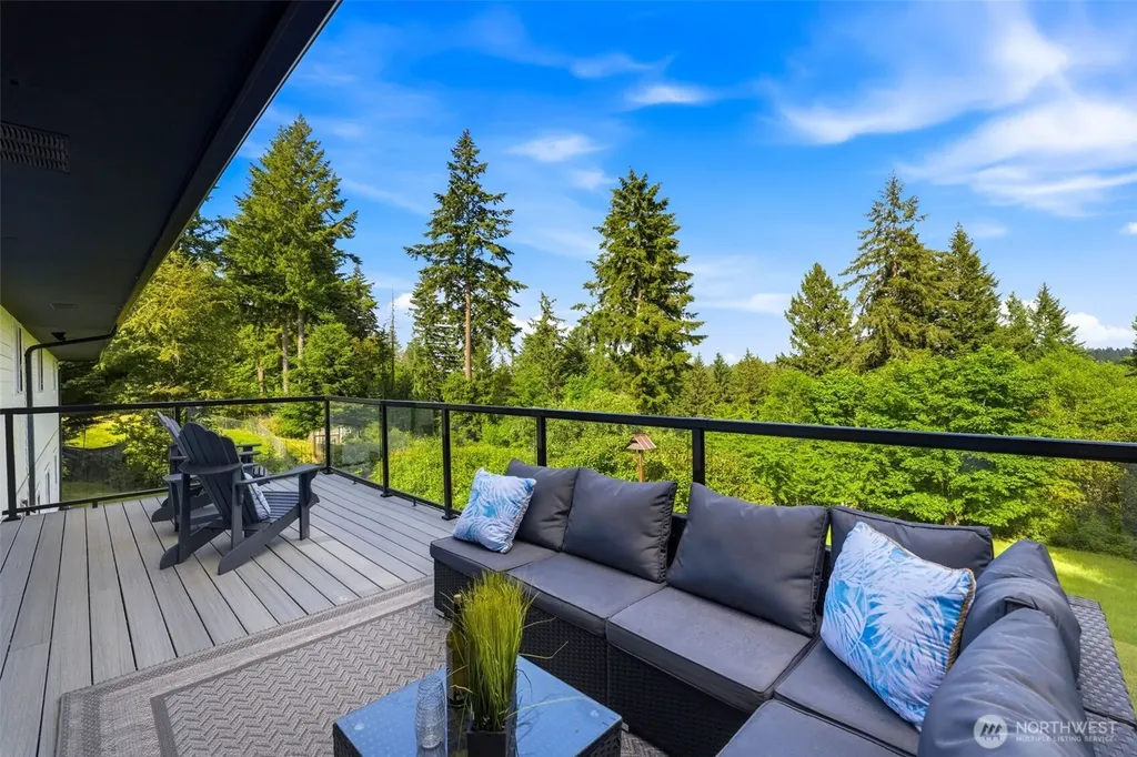5417 99th Avenue NW Gig Harbor WA 98335