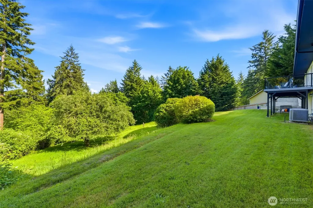 5417 99th Avenue NW Gig Harbor WA 98335