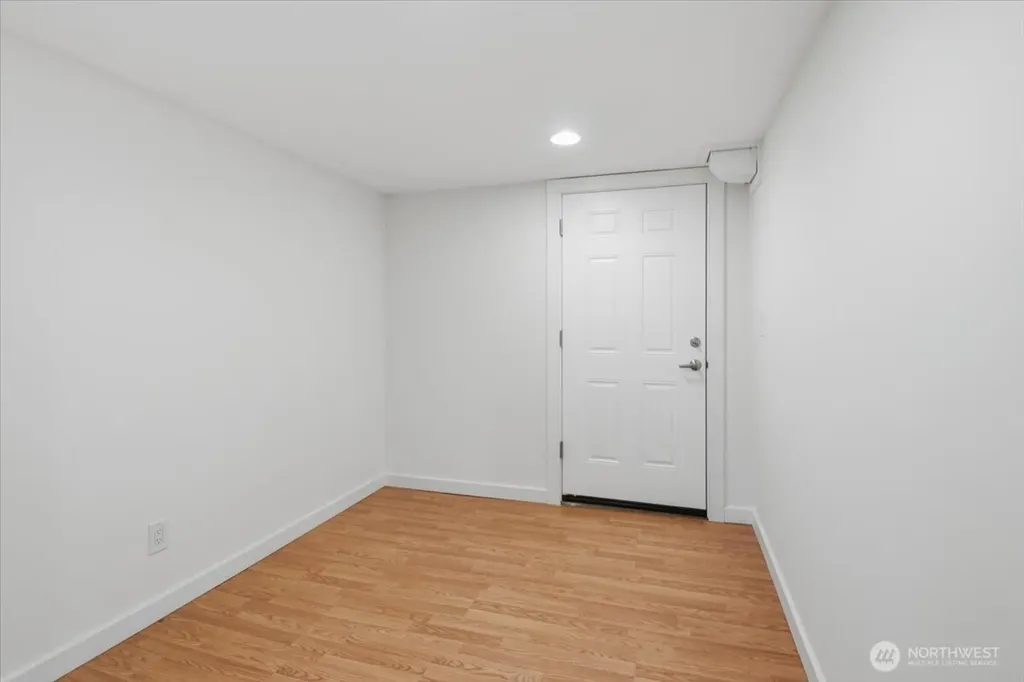 3733 SW Webster Street Seattle WA 98126