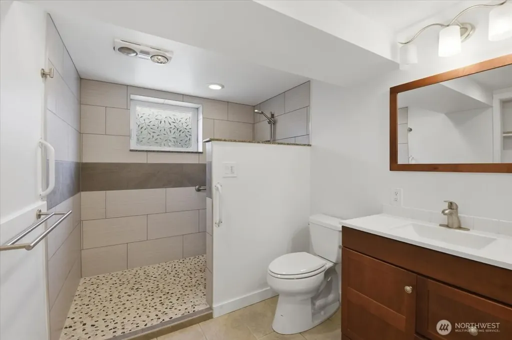3733 SW Webster Street Seattle WA 98126