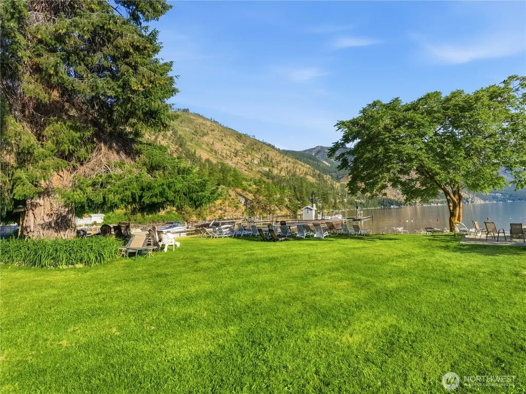 7750 S Lakeshore Road Chelan WA 98816