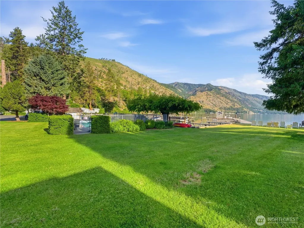 7750 S Lakeshore Road Chelan WA 98816
