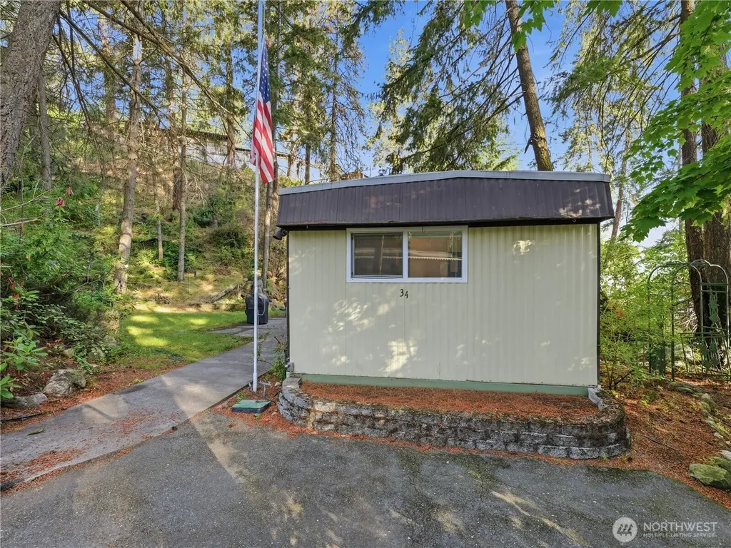 7750 S Lakeshore Road Chelan WA 98816