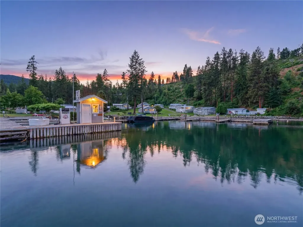 7750 S Lakeshore Road Chelan WA 98816