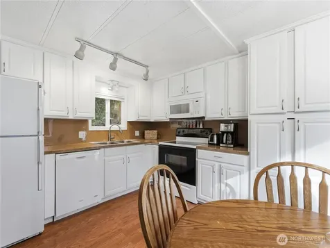 7750 S Lakeshore Road Chelan WA 98816