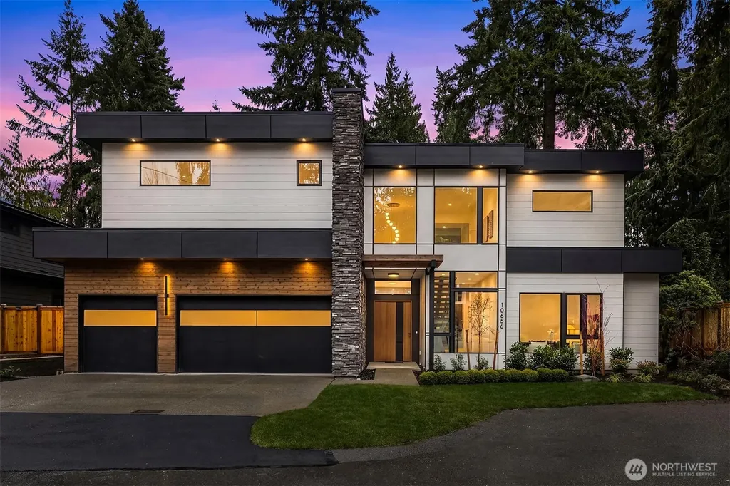 10656 Woodhaven Lane Bellevue WA 98004