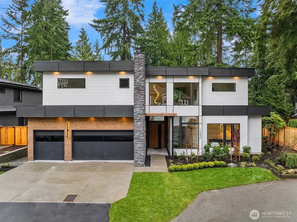 10656 Woodhaven Lane Bellevue WA 98004