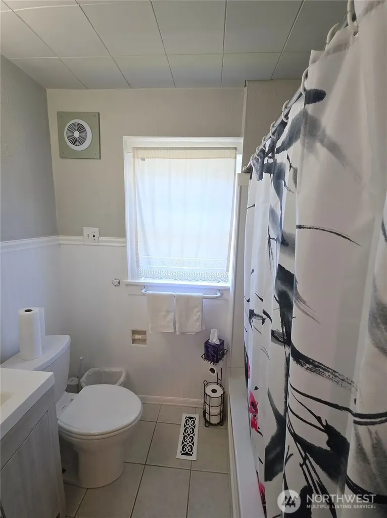 911 Alder Hoquiam WA 98550
