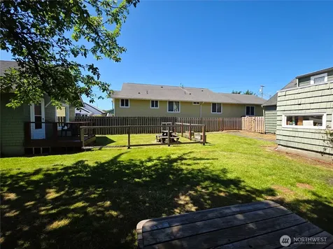 911 Alder Hoquiam WA 98550
