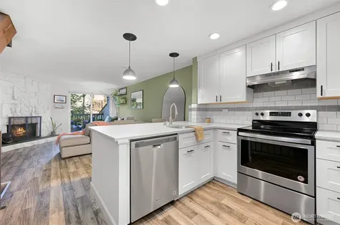 1305 W Clearbrook Drive Bellingham WA 98229