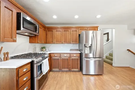 1526 S Lake Stickney Drive Lynnwood WA 98087