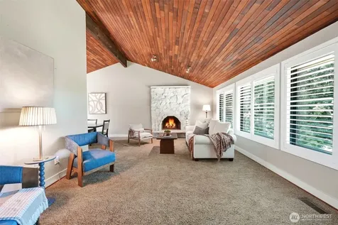 1526 S Lake Stickney Drive Lynnwood WA 98087