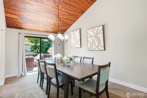 1526 S Lake Stickney Drive Lynnwood WA 98087