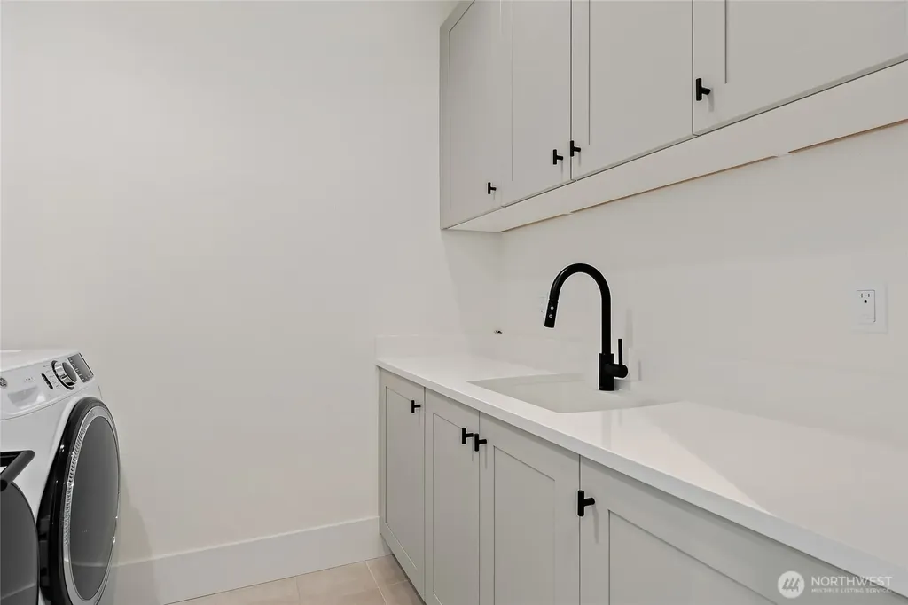 11312 115th Avenue NE Kirkland WA 98033