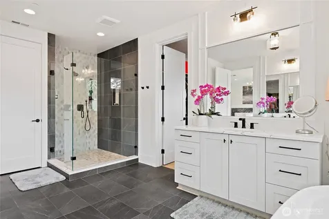 11312 115th Avenue NE Kirkland WA 98033