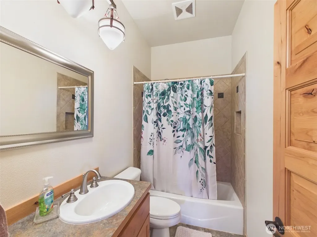 6 Sherman Homes Spur Road Inchelium WA 99141