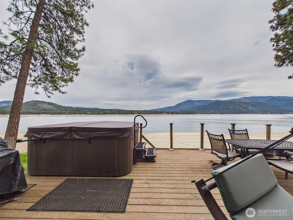 6 Sherman Homes Spur Road Inchelium WA 99141