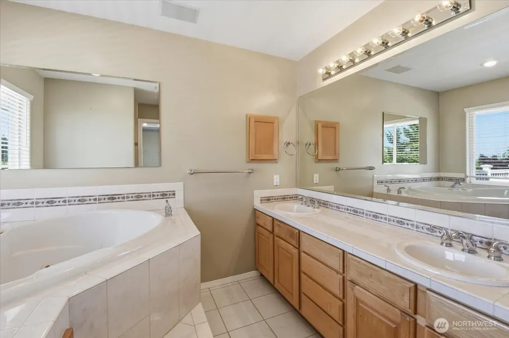 7622 80th Avenue NE Marysville WA 98270