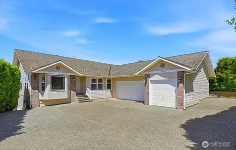 7622 80th Avenue NE Marysville WA 98270