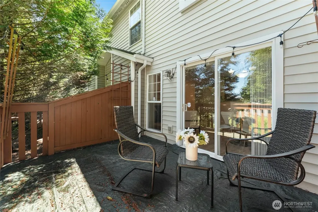 10030 Holly Drive Everett WA 98204