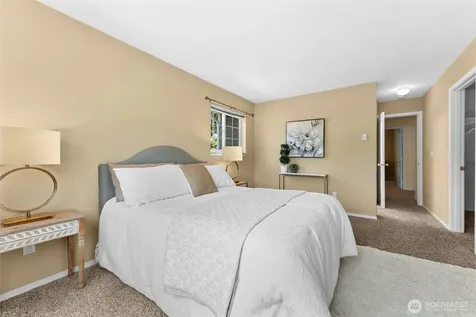 10030 Holly Drive Everett WA 98204