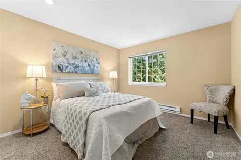 10030 Holly Drive Everett WA 98204