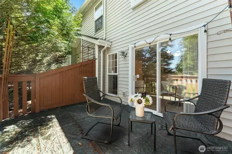 10030 Holly Drive Everett WA 98204