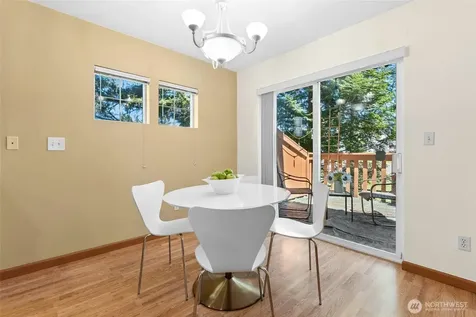 10030 Holly Drive Everett WA 98204