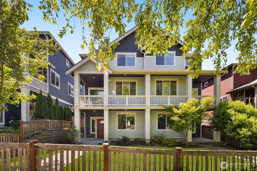 6523 31st Avenue SW Seattle WA 98126