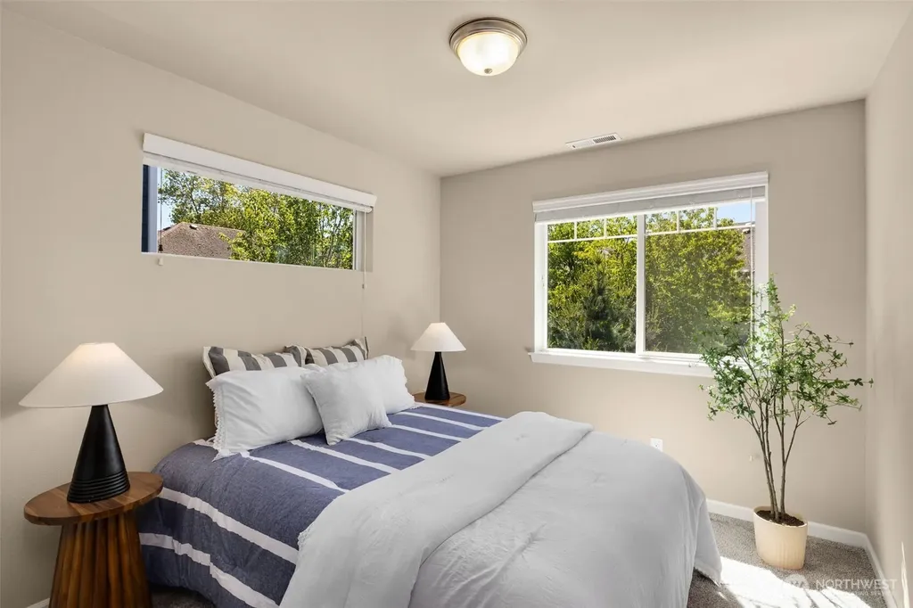 6523 31st Avenue SW Seattle WA 98126