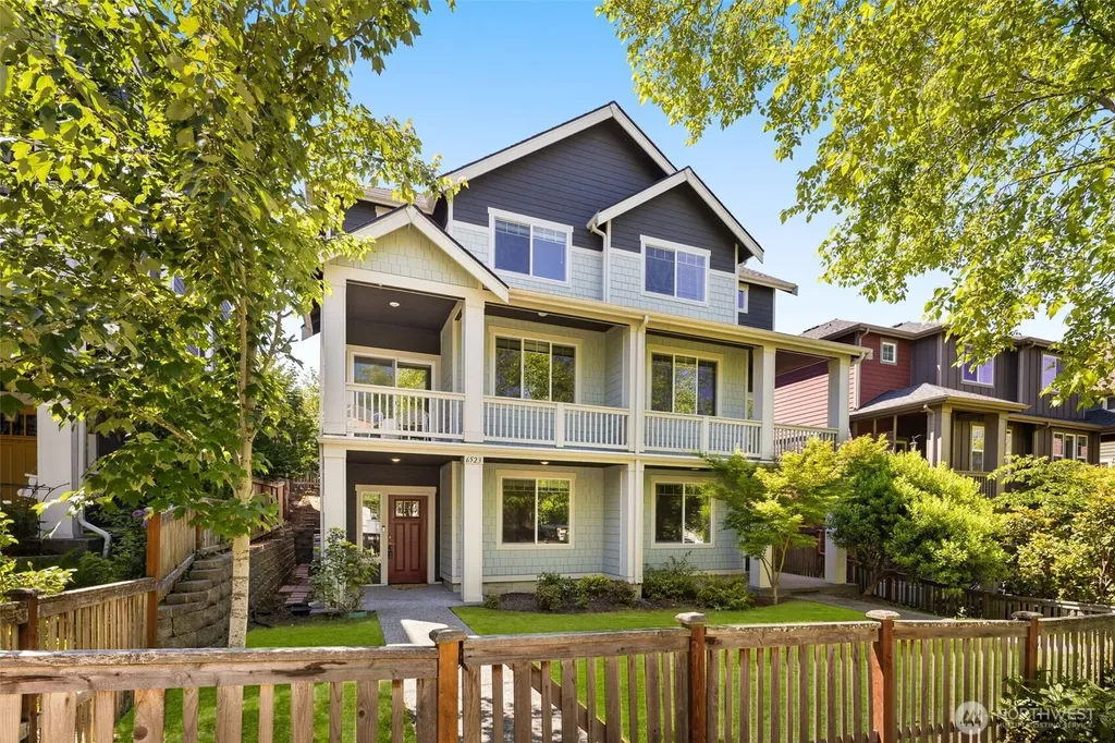 6523 31st Avenue SW Seattle WA 98126