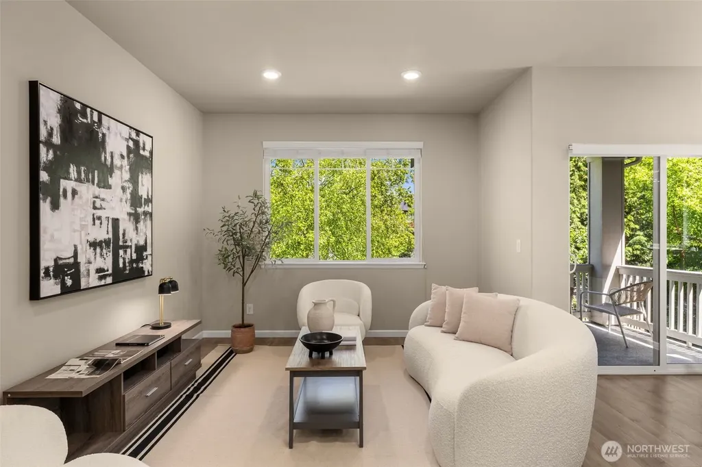 6523 31st Avenue SW Seattle WA 98126